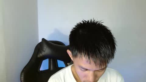 Snapshot of touch_of_alison chatting on 12-13-25, 10:59 Alison online show from 12-13-25, 10:59