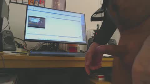 Tounu45 online show from 12-14-24, 08:51