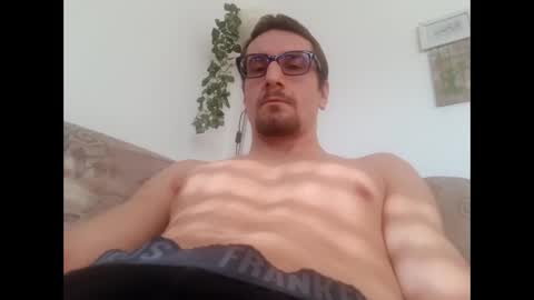 Snapshot of towlie90 chatting on 12-17-24, 10:44 towlie90 online show from 12-17-24, 10:44