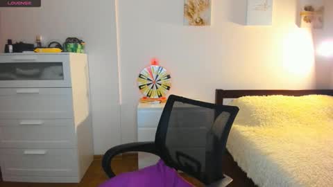 Ellina online show from 03-26-26, 03:17