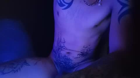 Snapshot of toxicidad_sex chatting on 03-08-26, 09:13 toxicidad_sex online show from 03-08-26, 09:13