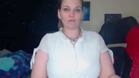 Lilly Miss Mistress Goddess Maam Queen Boss online show from 01-11-25, 10:51