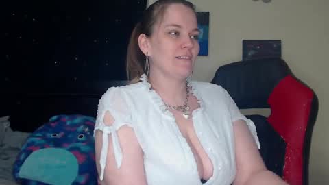Lilly Miss Mistress Goddess Maam Queen Boss online show from 01-25-25, 12:26