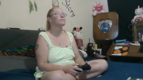 mandy and joe online show from 11-05-25, 05:35