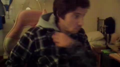 Snapshot of toyboysquirt chatting on 07-09-26, 07:45 toyboysquirt online show from 07-09-26, 07:45
