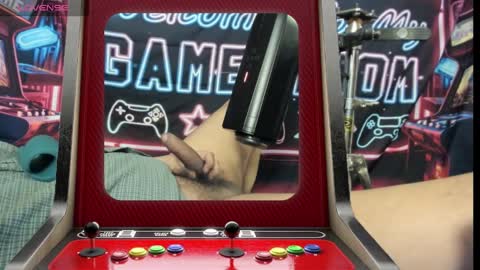 Snapshot of toysformycock chatting on 12-05-24, 07:05 ToysForMyCock online show from 12-05-24, 07:05