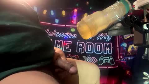 ToysForMyCock online show from 05-18-26, 02:40