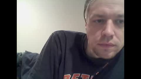 Snapshot of tpete119 chatting on 12-23-24, 07:06 Shooter McGavin online show from 12-23-24, 07:06