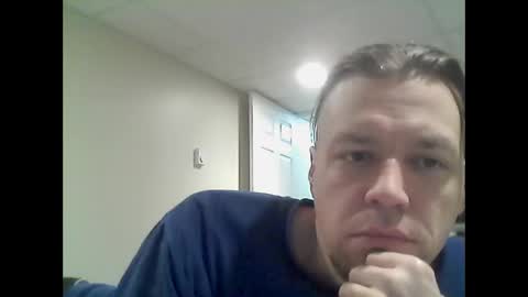 Snapshot of tpete119 chatting on 01-20-25, 06:31 Shooter McGavin online show from 01-20-25, 06:31