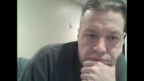 Snapshot of tpete119 chatting on 01-24-25, 08:13 Shooter McGavin online show from 01-24-25, 08:13