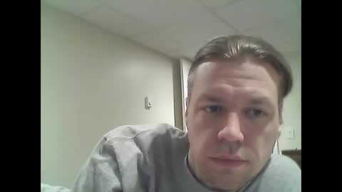Snapshot of tpete119 chatting on 02-07-25, 08:22 Shooter McGavin online show from 02-07-25, 08:22