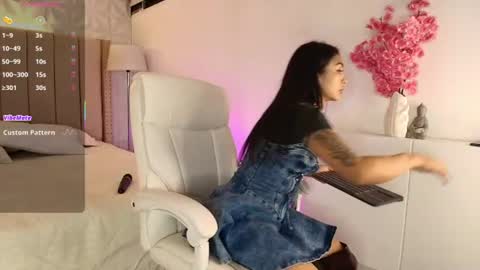 tracy online show from 07-18-26, 02:49