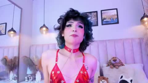 Snapshot of tracy_lee_ chatting on 06-18-26, 03:40 Tracy online show from 06-18-26, 03:40