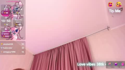 Snapshot of tracy_tay1or chatting on 02-19-25, 03:06 Tracy GMT2 Mon 3 AM - 4 PM Tue 3 AM - 4 PM Wed 3 AM - 4 PM Thur 3 AM - 4 PM Fri 3 AM - 4 PM online show from 02-19-25, 03:06