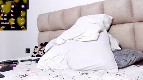 Daniela online show from 03-05-25, 08:42