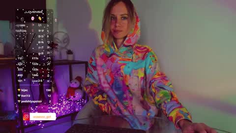 Snapshot of trafka_murafka chatting on 12-22-24, 01:01 Hey my name is Kiri Kiri online show from 12-22-24, 01:01