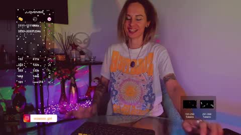 Snapshot of trafka_murafka chatting on 01-08-25, 07:34 Hey my name is Kiri Kiri online show from 01-08-25, 07:34