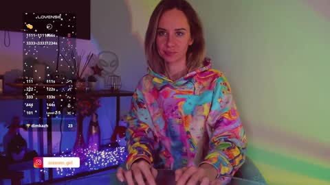 Snapshot of trafka_murafka chatting on 01-17-25, 01:36 Hey my name is Kiri Kiri online show from 01-17-25, 01:36