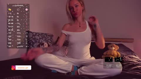 Snapshot of trafka_murafka chatting on 03-05-25, 09:38 Hey my name is Kiri Kiri online show from 03-05-25, 09:38