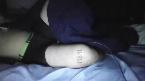 Snapshot of trainedtogoo chatting on 10-19-25, 07:53 trainedtogoo online show from 10-19-25, 07:53