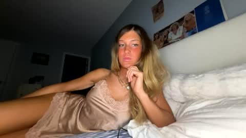 transgirl007 online show from 07-01-26, 01:07
