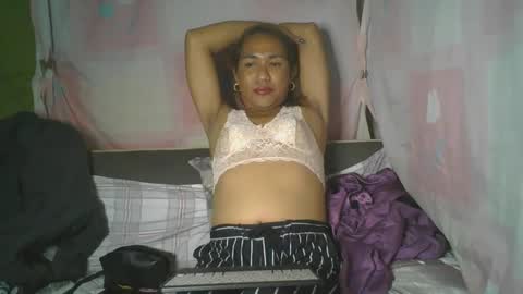 Snapshot of transhottie28 chatting on 03-02-25, 02:32 transhottie28 online show from 03-02-25, 02:32