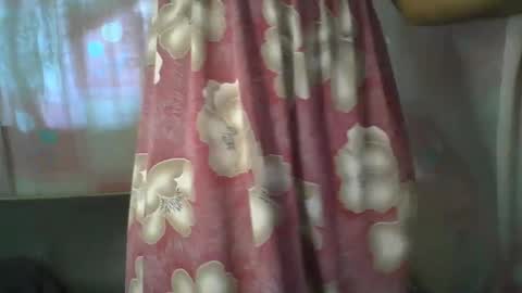 Snapshot of transhottie28 chatting on 03-06-25, 03:35 transhottie28 online show from 03-06-25, 03:35