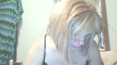 traphouseslutbunny4fun online show from 12-31-24, 03:12