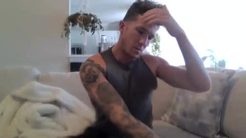 Snapshot of trash_man1989 chatting on 01-03-25, 05:10 trash_man1989 online show from 01-03-25, 05:10