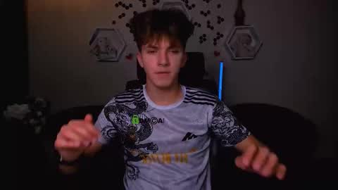 Snapshot of travis_wolf_ chatting on 09-20-25, 08:48 Travis online show from 09-20-25, 08:48