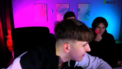 Travis online show from 02-16-26, 09:38