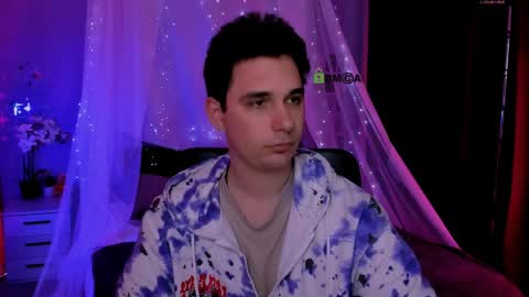Travis online show from 05-15-26, 08:54