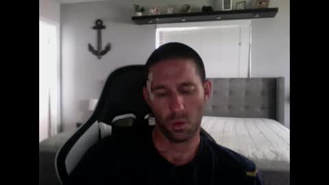 TravisKenn online show from 12-28-24, 06:40