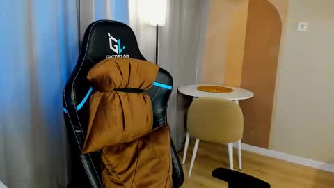 travisrivas online show from 03-07-26, 12:02