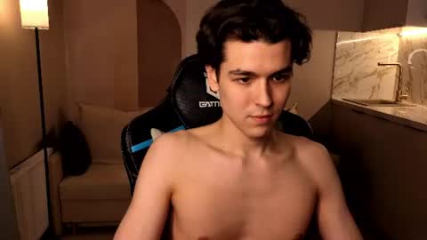 travisrivas online show from 06-20-26, 02:14