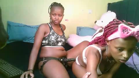 Snapshot of trazic_ chatting on 10-19-25, 08:31 trazic_ online show from 10-19-25, 08:31