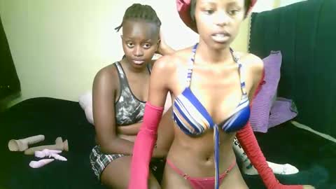 Snapshot of trazic_ chatting on 10-27-25, 10:52 trazic_ online show from 10-27-25, 10:52