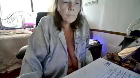 Snapshot of treasureofxtac chatting on 06-27-26, 04:45 treasureofxtac online show from 06-27-26, 04:45