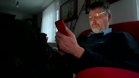 trebgeis1 online show from 03-11-25, 05:24