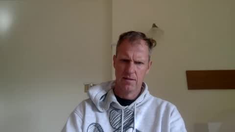 Snapshot of trebo00788 chatting on 10-27-25, 09:24 trebo00788 online show from 10-27-25, 09:24