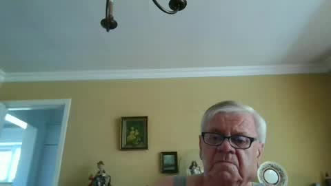 Snapshot of trekbeestje1 chatting on 06-28-26, 07:25 trekbeestje online show from 06-28-26, 07:25