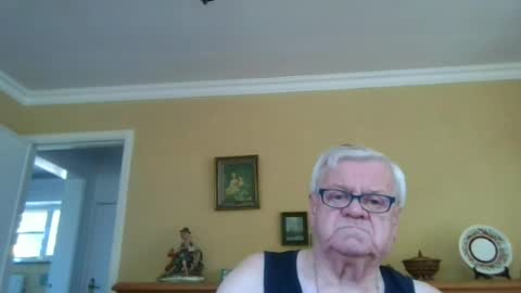 Snapshot of trekbeestje1 chatting on 07-14-26, 06:18 trekbeestje online show from 07-14-26, 06:18