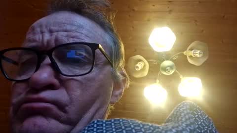 Snapshot of trekkertje12345 chatting on 03-27-26, 08:09 trekkertje12345 online show from 03-27-26, 08:09