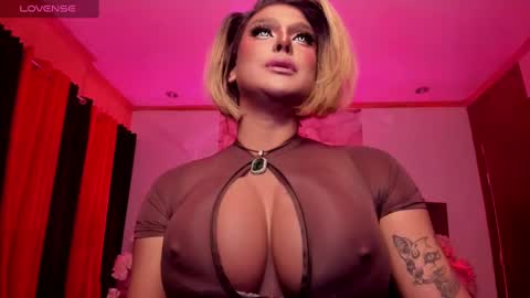 Jade online show from 12-24-24, 06:22