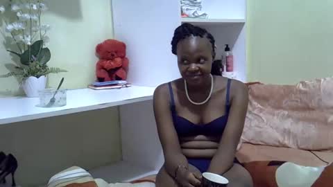 tendybooty online show from 10-04-25, 05:11