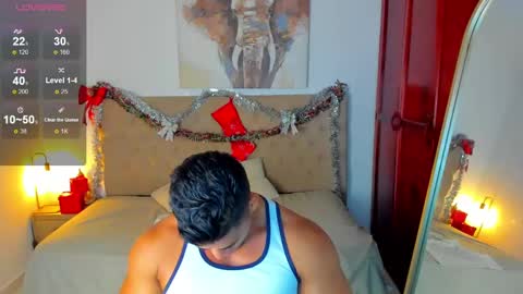 Snapshot of trevor_vinc chatting on 12-10-24, 04:06 trevor online show from 12-10-24, 04:06