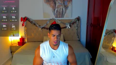Snapshot of trevor_vinc chatting on 12-16-24, 12:16 trevor online show from 12-16-24, 12:16