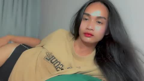 LOML online show from 04-12-26, 03:06