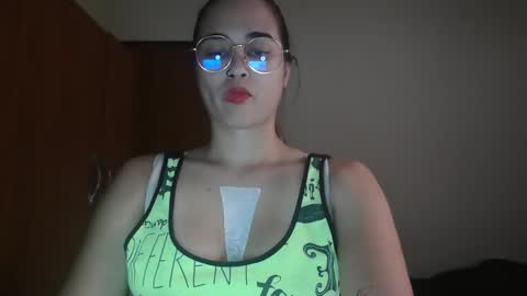 triana_bell online show from 02-10-26, 07:18