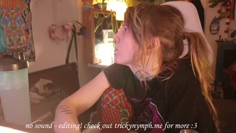 Snapshot of tricky_nymph chatting on 02-03-25, 04:35 Cassie online show from 02-03-25, 04:35